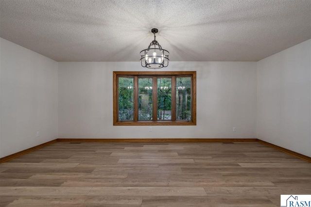 101 Pohl Road, Mankato, MN 56001