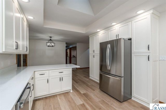 101 Pohl Road, Mankato, MN 56001