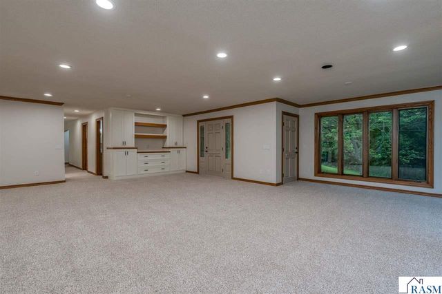 101 Pohl Road, Mankato, MN 56001
