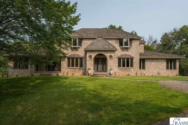 101 Pohl Road, Mankato, MN 56001