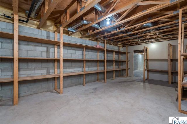 101 Pohl Road, Mankato, MN 56001