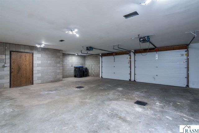101 Pohl Road, Mankato, MN 56001