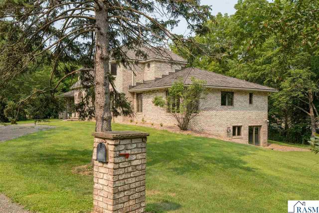 101 Pohl Road, Mankato, MN 56001