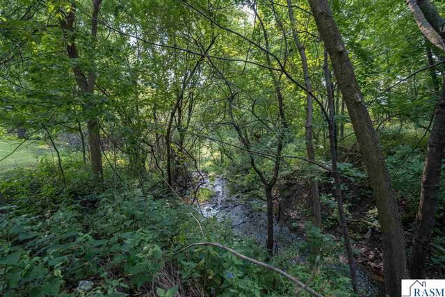 101 Pohl Road, Mankato, MN 56001