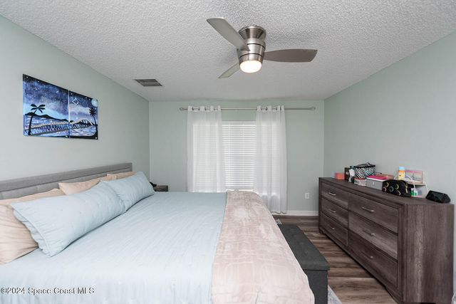 721 Taluga Avenue SE, Palm Bay, FL 32909