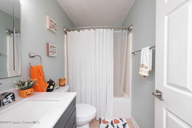 721 Taluga Avenue SE, Palm Bay, FL 32909