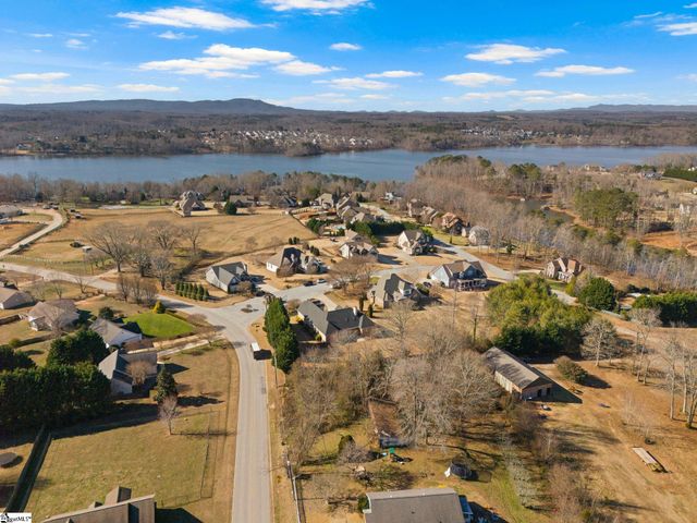 2 Hunters Landing Drive, Greer, SC 29651