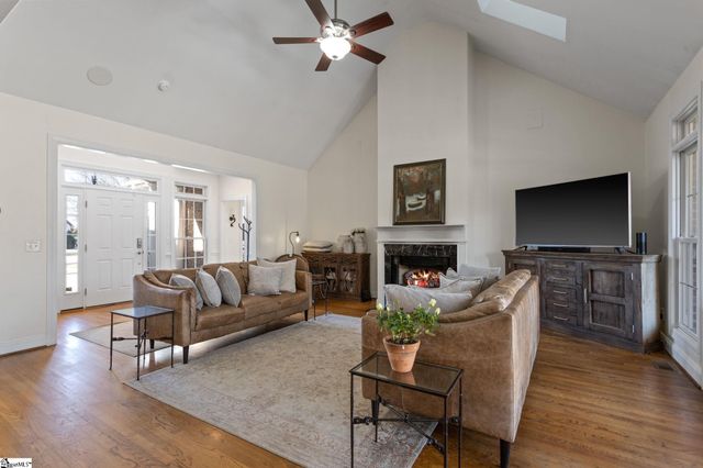 2 Hunters Landing Drive, Greer, SC 29651