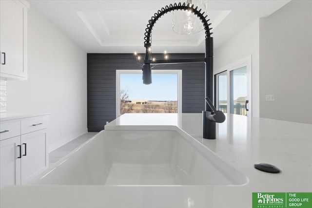 10805 S 220th Street, Gretna, NE 68028