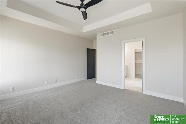 10805 S 220th Street, Gretna, NE 68028