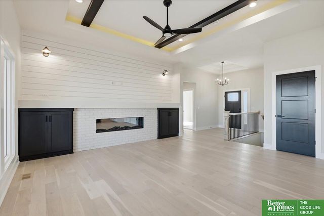 10805 S 220th Street, Gretna, NE 68028