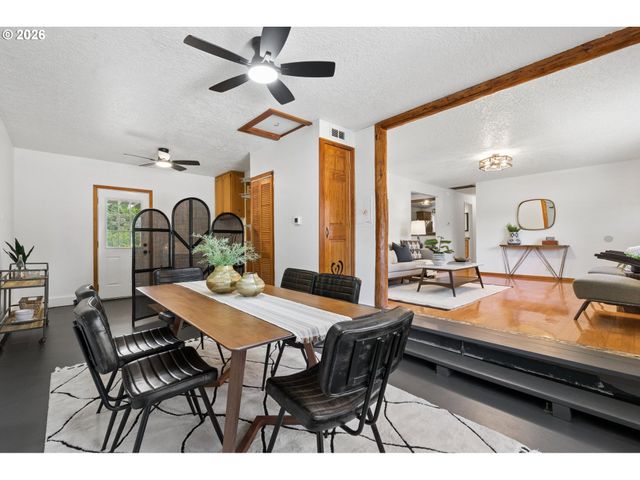 22153 S DANS Ave, Beavercreek, OR 97004
