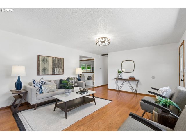 22153 S DANS Ave, Beavercreek, OR 97004