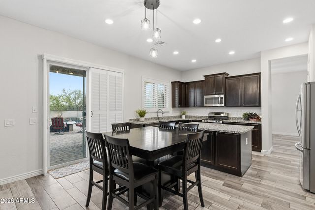 7427 W Saddlehorn Road, Peoria, AZ 85383