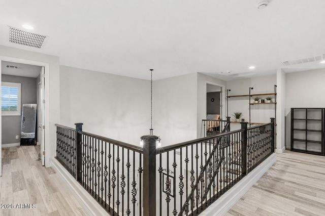 7427 W Saddlehorn Road, Peoria, AZ 85383