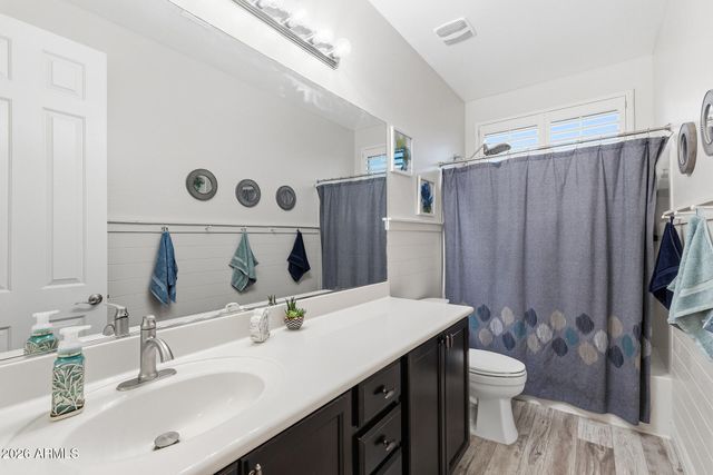 7427 W Saddlehorn Road, Peoria, AZ 85383