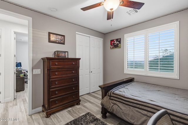 7427 W Saddlehorn Road, Peoria, AZ 85383