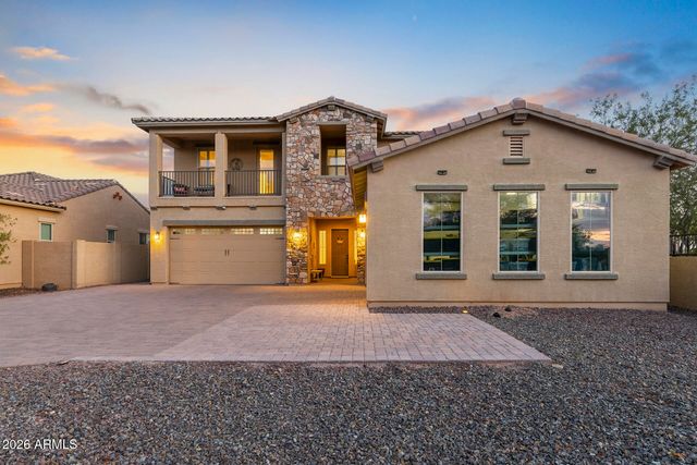 7427 W Saddlehorn Road, Peoria, AZ 85383