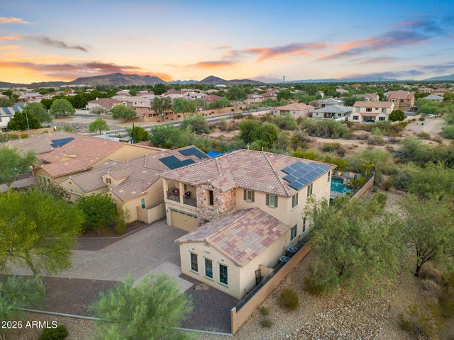 7427 W Saddlehorn Road, Peoria, AZ 85383