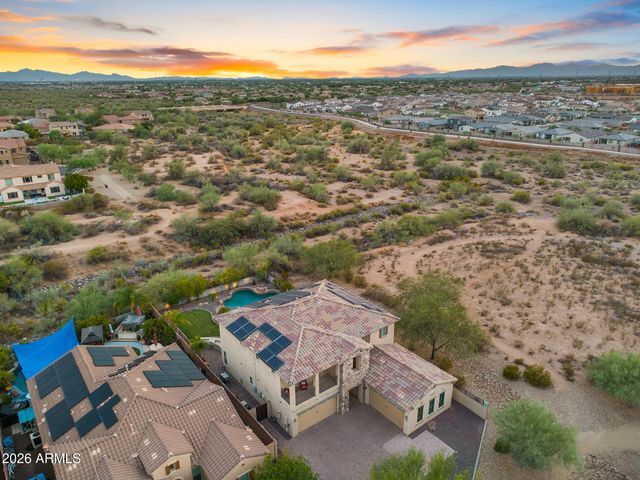 7427 W Saddlehorn Road, Peoria, AZ 85383