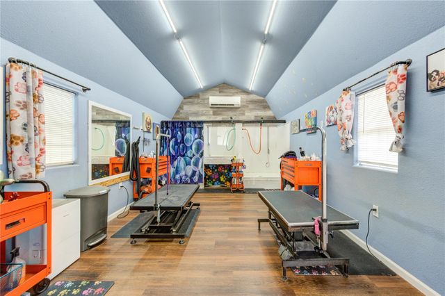 409 Dunnam Avenue, Cleveland, TX 77327