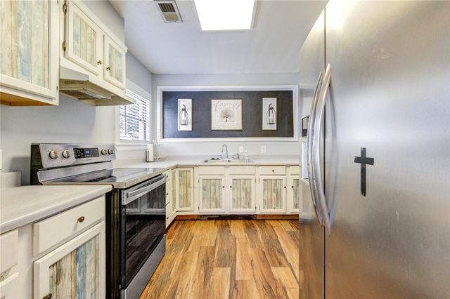 409 Dunnam Avenue, Cleveland, TX 77327