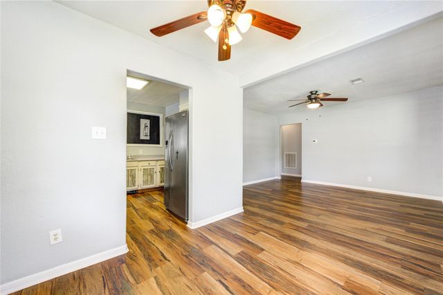 409 Dunnam Avenue, Cleveland, TX 77327