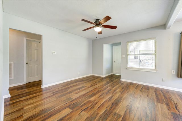 409 Dunnam Avenue, Cleveland, TX 77327
