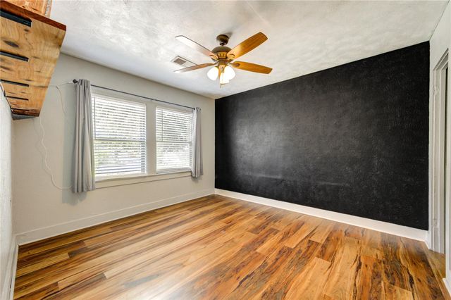 409 Dunnam Avenue, Cleveland, TX 77327