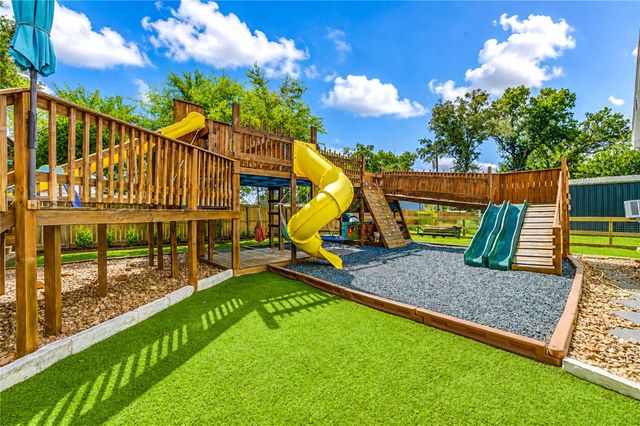 409 Dunnam Avenue, Cleveland, TX 77327