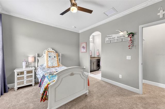 5835 PALMER RANCH PARKWAY, Sarasota, FL 34238