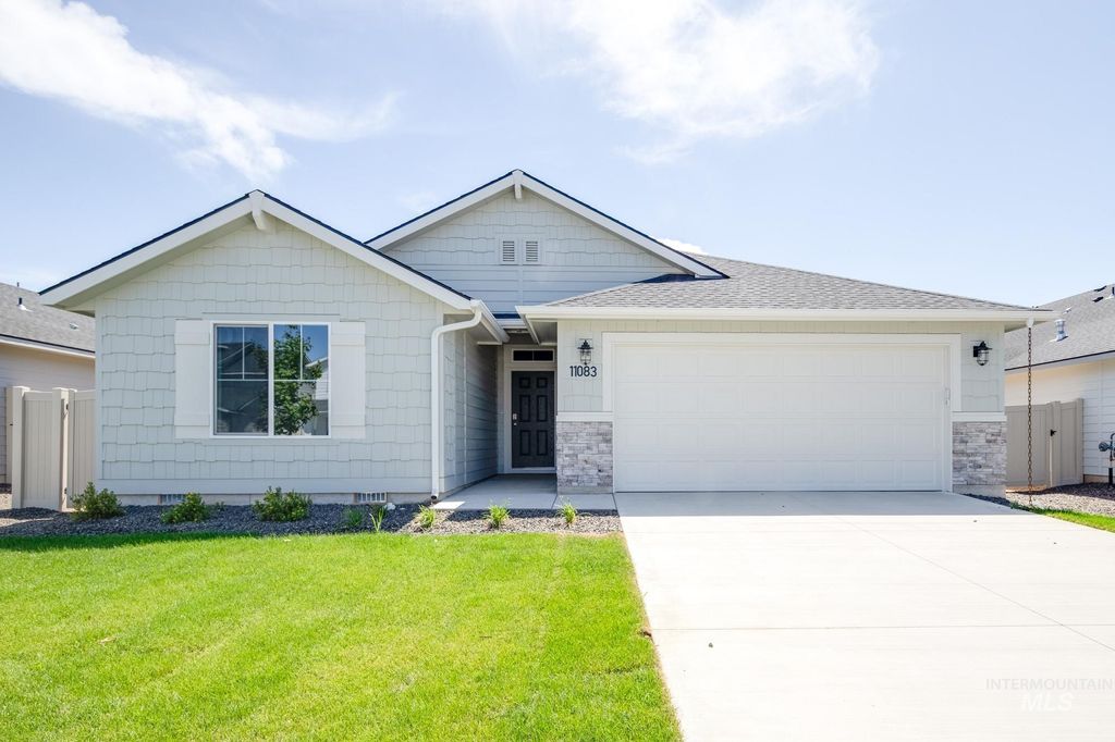 11083 Noble Dr, Caldwell, ID 83605