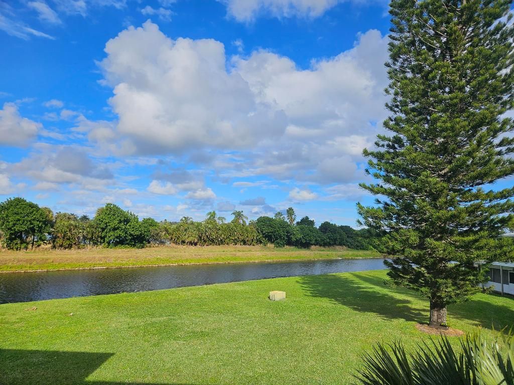 1845 NW 18th Street 202, Delray Beach, FL 33445