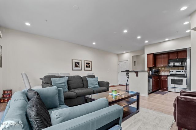 20660 N 40th Street 1154, Phoenix, AZ 85050