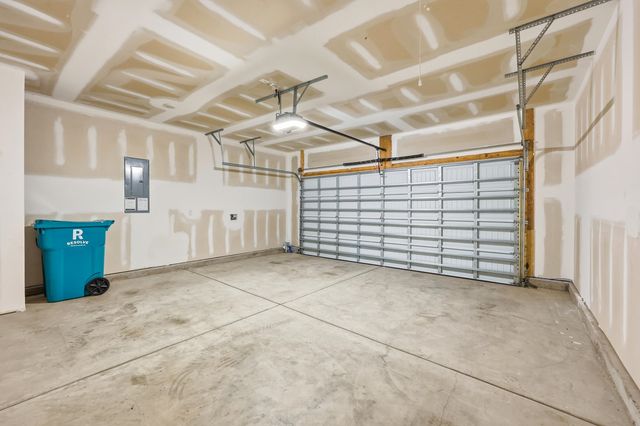 176 Londonshire Dr., Myrtle Beach, SC 29579