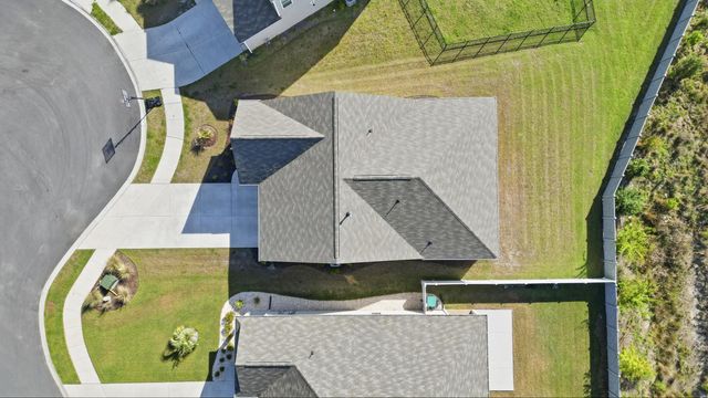 176 Londonshire Dr., Myrtle Beach, SC 29579