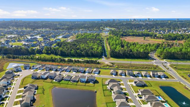 176 Londonshire Dr., Myrtle Beach, SC 29579