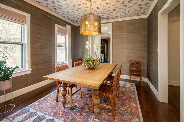 1134 N Clinton Avenue, Dallas, TX 75208