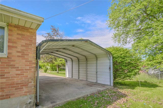 2011 Harding Avenue, Harrison Twp, OH 45414