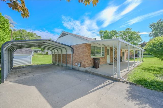 2011 Harding Avenue, Harrison Twp, OH 45414