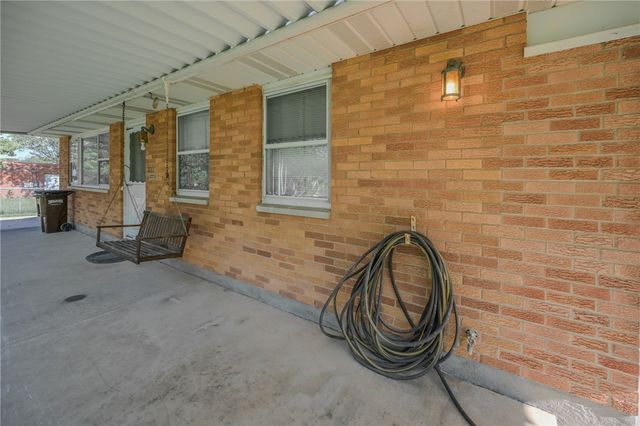 2011 Harding Avenue, Harrison Twp, OH 45414