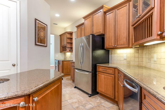 605 N Shannon Avenue, Indialantic, FL 32903