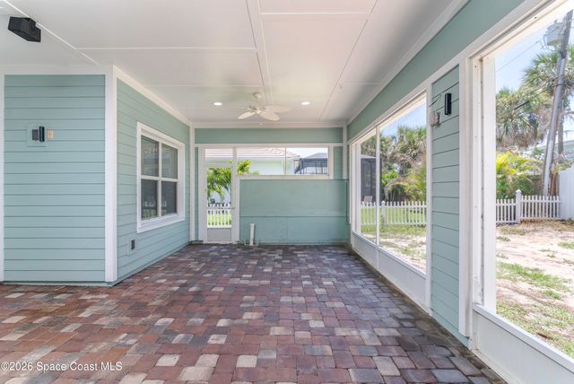 605 N Shannon Avenue, Indialantic, FL 32903