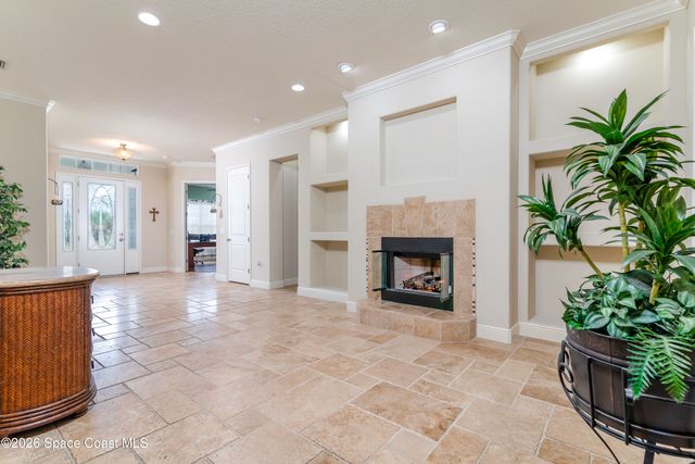 605 N Shannon Avenue, Indialantic, FL 32903
