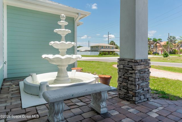 605 N Shannon Avenue, Indialantic, FL 32903
