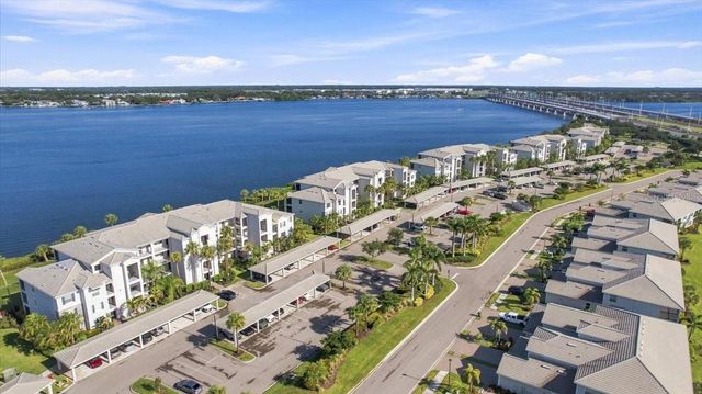 920 TIDEWATER SHORES LOOP 307, Bradenton, FL 34208