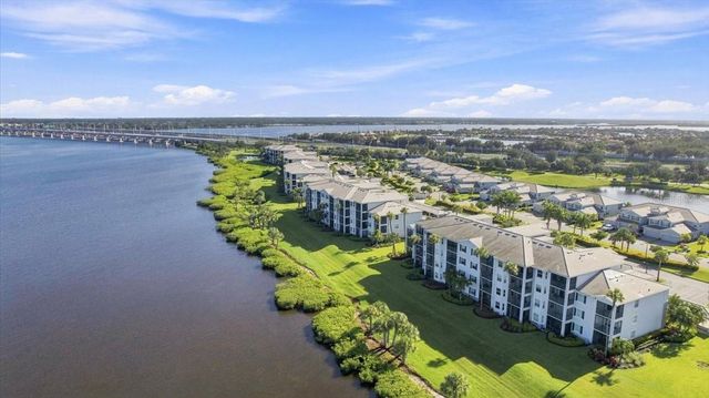 920 TIDEWATER SHORES LOOP 307, Bradenton, FL 34208