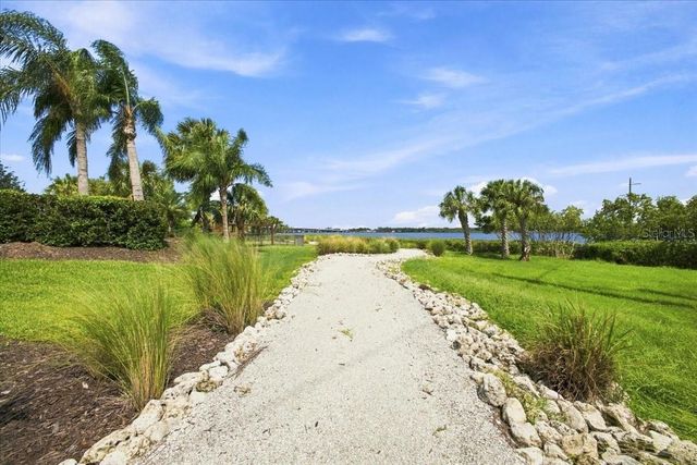 920 TIDEWATER SHORES LOOP 307, Bradenton, FL 34208