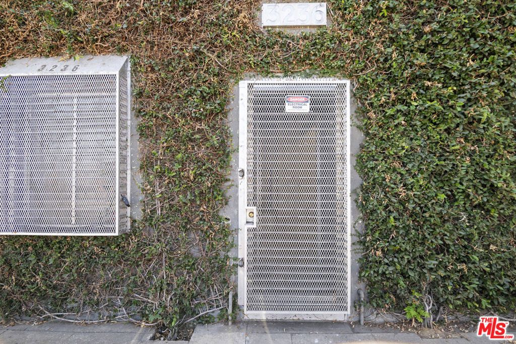 3236 Union Pacific Avenue, Los Angeles, CA 90023 — exterior