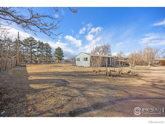 121 Willow Cir Dr, Loveland, CO 80537